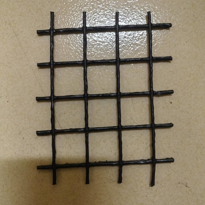 Endüstriyel Kalite PVC Kaplı Poliester Ağı Geogrid Demiryolu veya Yumuşak Toprak Temelli